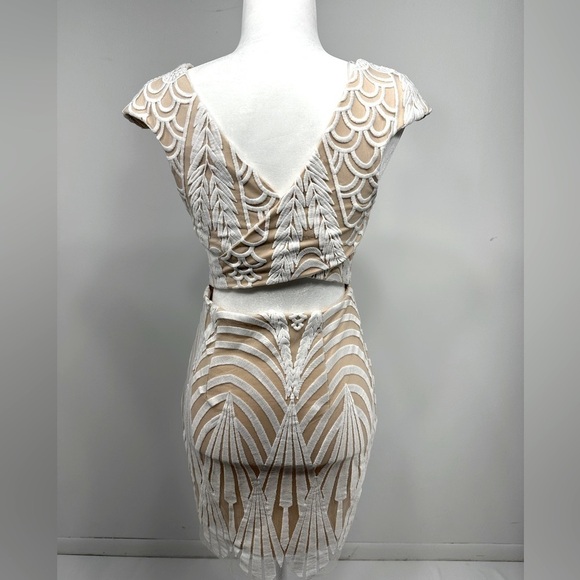 Xenia Boutique lace mini dress white size 8 - Picture 6 of 16